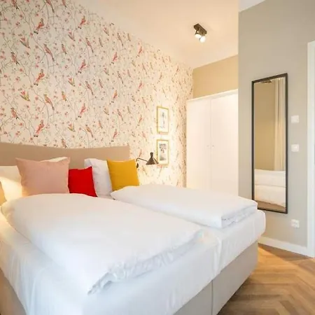 Apartamento Bellevue App 05 *